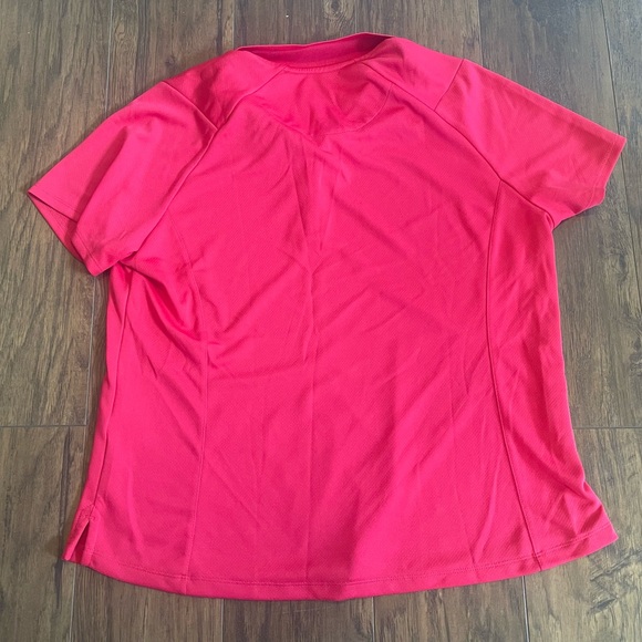 Pink XL Callaway collared golfing shirt - Picture 5 of 5